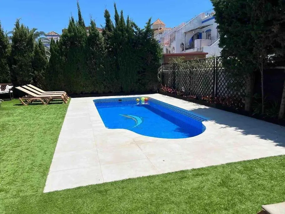 Chalet Con Piscina Privada, Parking Y Zona Bbq Isla Canela 0*,