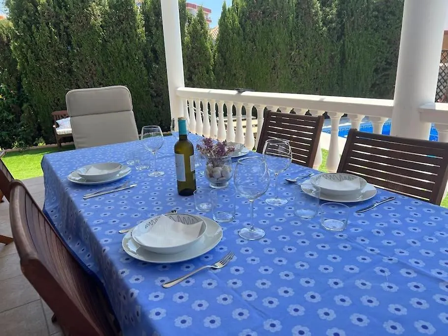 Holiday home Chalet Con Piscina Privada, Parking Y Zona Bbq Isla Canela Spain